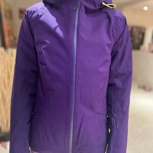 Decathlon wedze Women's Vibrant Purple Ski Jacket
